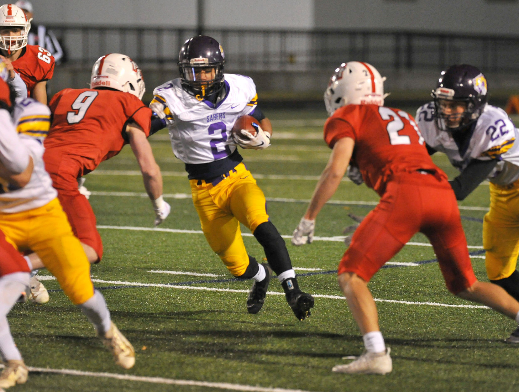 102320-qc-spt-dewitt-assum fball-182